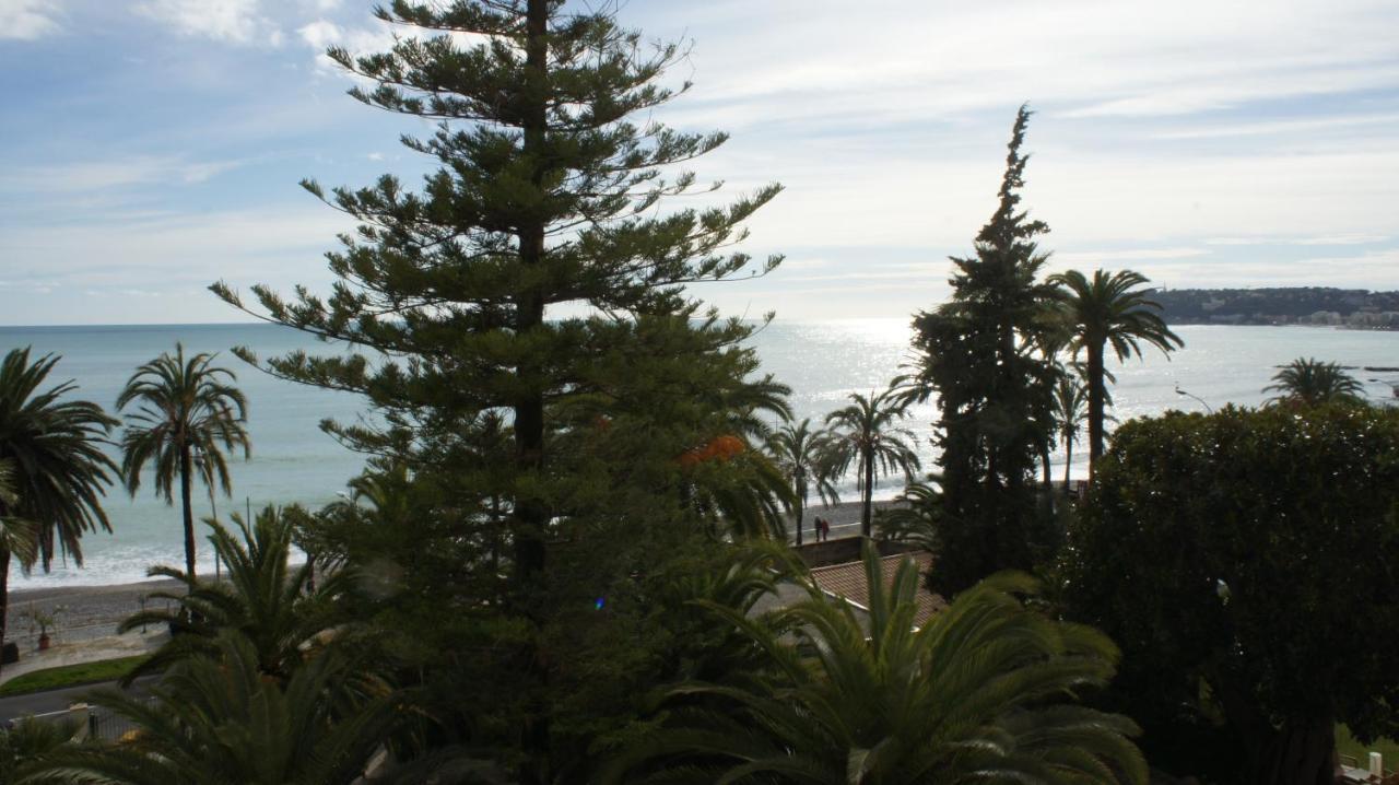 Regina Sur La Plage Menton Eksteriør billede
