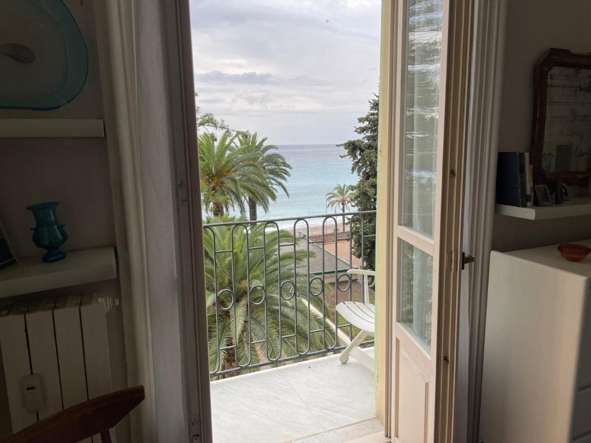 Regina Sur La Plage Menton Eksteriør billede